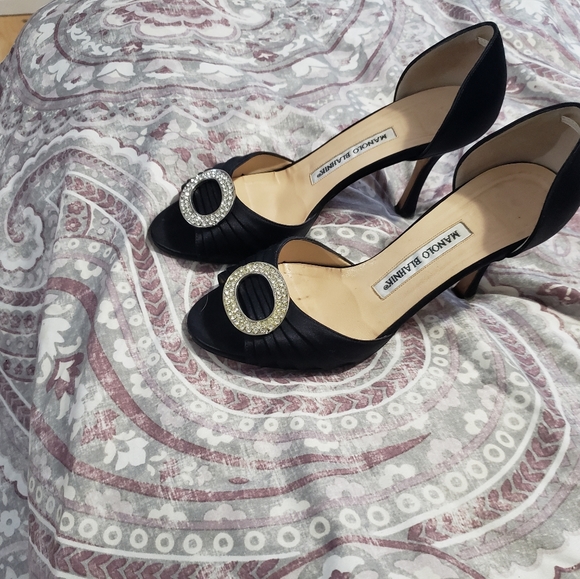 Manolo Blahnik black satin pump size 36 - Picture 2 of 2
